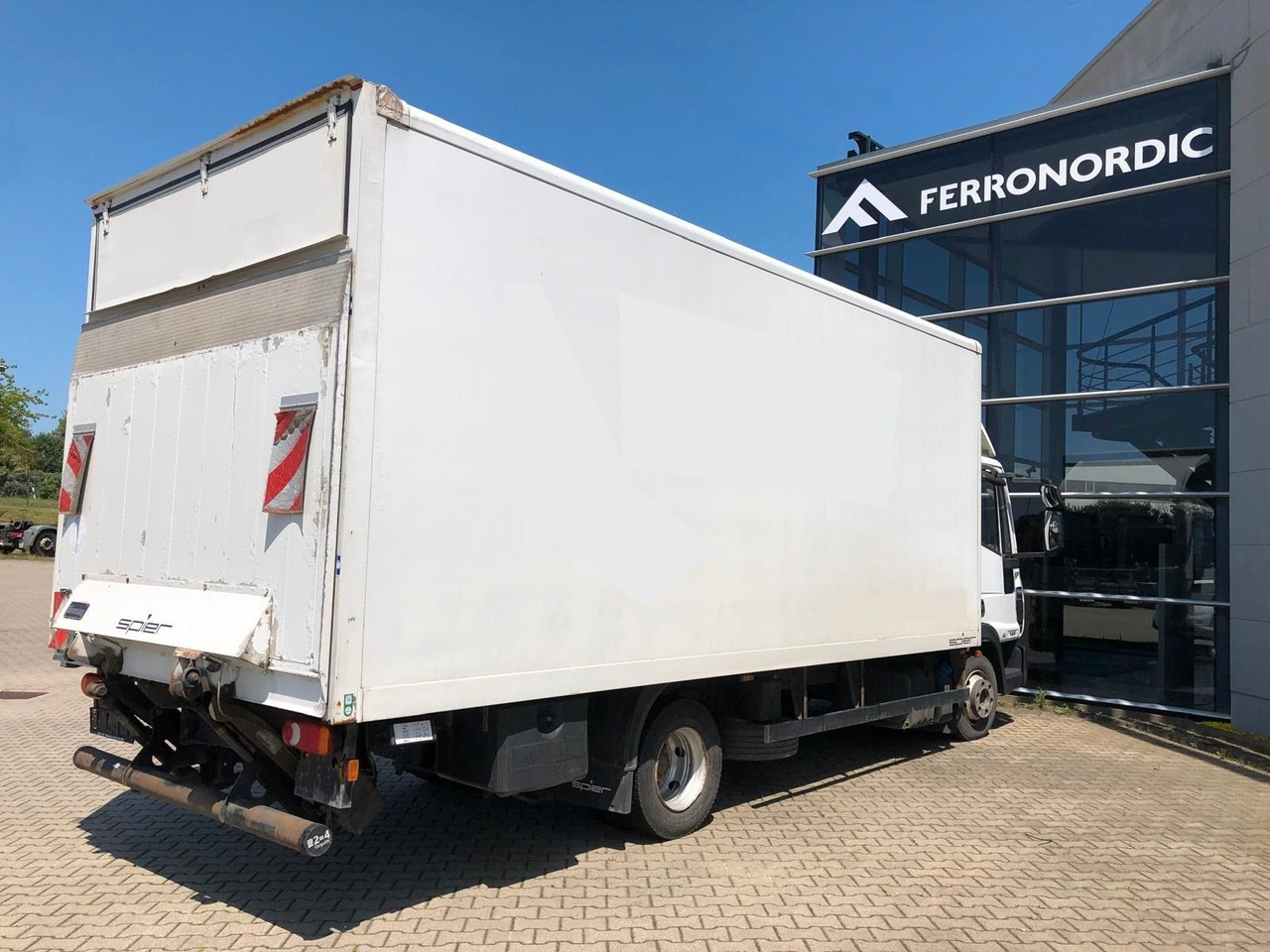 Iveco 75 E 190 Koffer*LBW*Schalter*Blatt/Luft*Klima - الشاحنات الصغيرة صندوق مغلق: صور 3 Iveco 75 E 190 Koffer*LBW*Schalter*Blatt/Luft*Klima - الشاحنات الصغيرة صندوق مغلق: صور 3