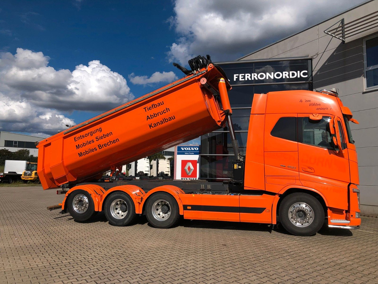 Volvo FH460 8x4 Tridem*TopZustand*excellent condition - قلابات: صور 1 Volvo FH460 8x4 Tridem*TopZustand*excellent condition - قلابات: صور 1