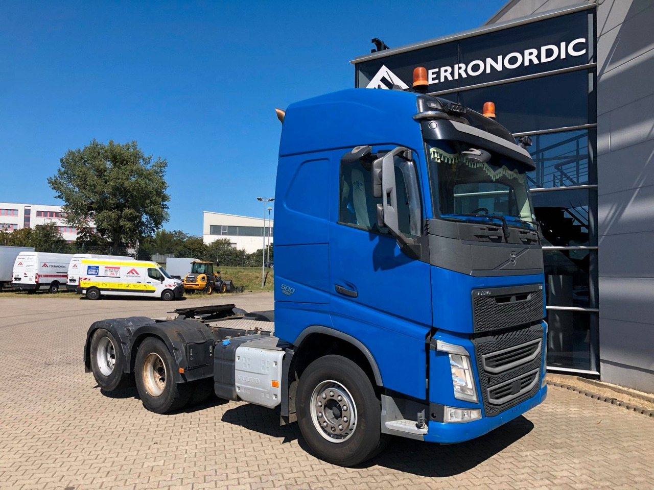 Volvo FH500 6x4*Liftachse*80T*IP-Cool*PTO - شاحنة جرار: صور 1 Volvo FH500 6x4*Liftachse*80T*IP-Cool*PTO - شاحنة جرار: صور 1