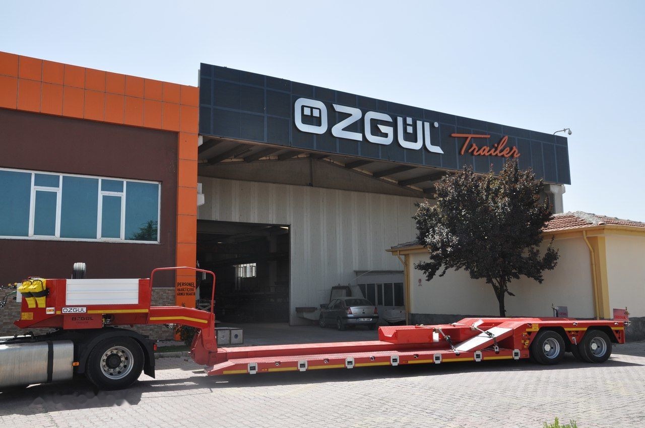 Özgül 2 AXLE LOW LOADER - عربة مسطحة منخفضة نصف مقطورة: صور 2 Özgül 2 AXLE LOW LOADER - عربة مسطحة منخفضة نصف مقطورة: صور 2