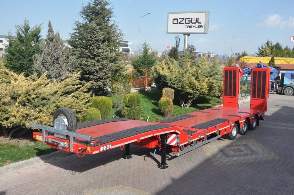Özgül 3 AXE LOWBED SEMI TRAILER - عربة مسطحة منخفضة نصف مقطورة: صور 3 Özgül 3 AXE LOWBED SEMI TRAILER - عربة مسطحة منخفضة نصف مقطورة: صور 3
