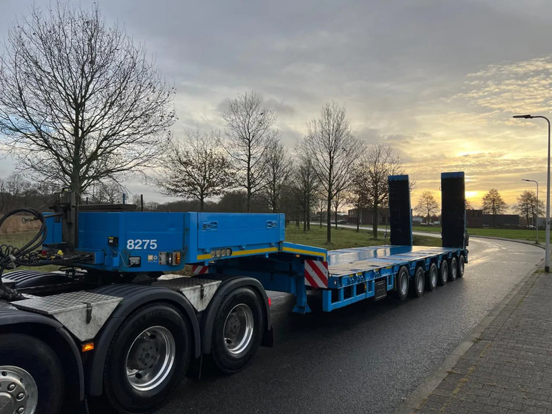 Goldhofer STZ L6 65/80A with loading ramps - عربة مسطحة منخفضة نصف مقطورة: صور 2 Goldhofer STZ L6 65/80A with loading ramps - عربة مسطحة منخفضة نصف مقطورة: صور 2