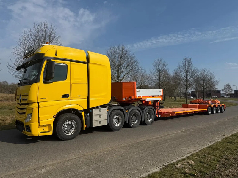 Goldhofer STZ-VL4 46-80A - عربة مسطحة منخفضة نصف مقطورة: صور 1 Goldhofer STZ-VL4 46-80A - عربة مسطحة منخفضة نصف مقطورة: صور 1