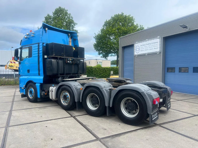 MAN TGX 41.540 8x4/4 BLS - شاحنة جرار: صور 2 MAN TGX 41.540 8x4/4 BLS - شاحنة جرار: صور 2