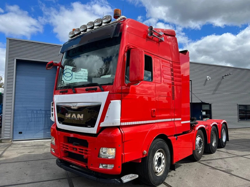 MAN TGX 41.560 TGX 41.60 8x4/4 BLS - شاحنة جرار: صور 1 MAN TGX 41.560 TGX 41.60 8x4/4 BLS - شاحنة جرار: صور 1
