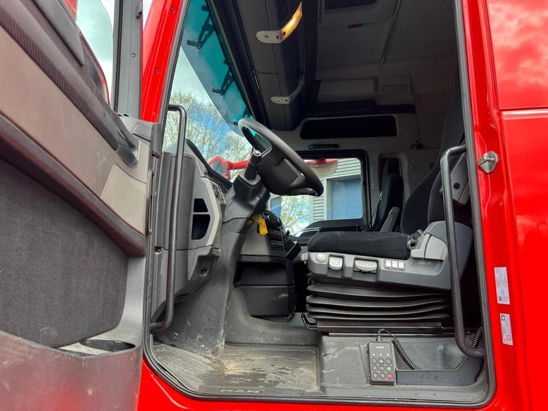 شاحنة جرار MAN TGX 41.560 TGX 41.60 8x4/4 BLS: صور 9