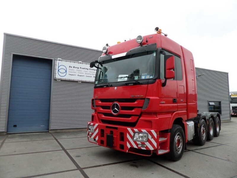 Mercedes-Benz Actros 4165 8x4 Heavy Haulage Tractor - شاحنة جرار: صور 1 Mercedes-Benz Actros 4165 8x4 Heavy Haulage Tractor - شاحنة جرار: صور 1
