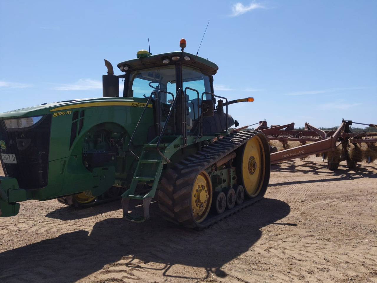 GTW TankTuff for John Deere 8000T, 9000T, 8RT, 9RT 9030T, 8RX, and 9RX series - مسارات للحفارات - جرار مجنزر: صور 1 GTW TankTuff for John Deere 8000T, 9000T, 8RT, 9RT 9030T, 8RX, and 9RX series - مسارات للحفارات - جرار مجنزر: صور 1