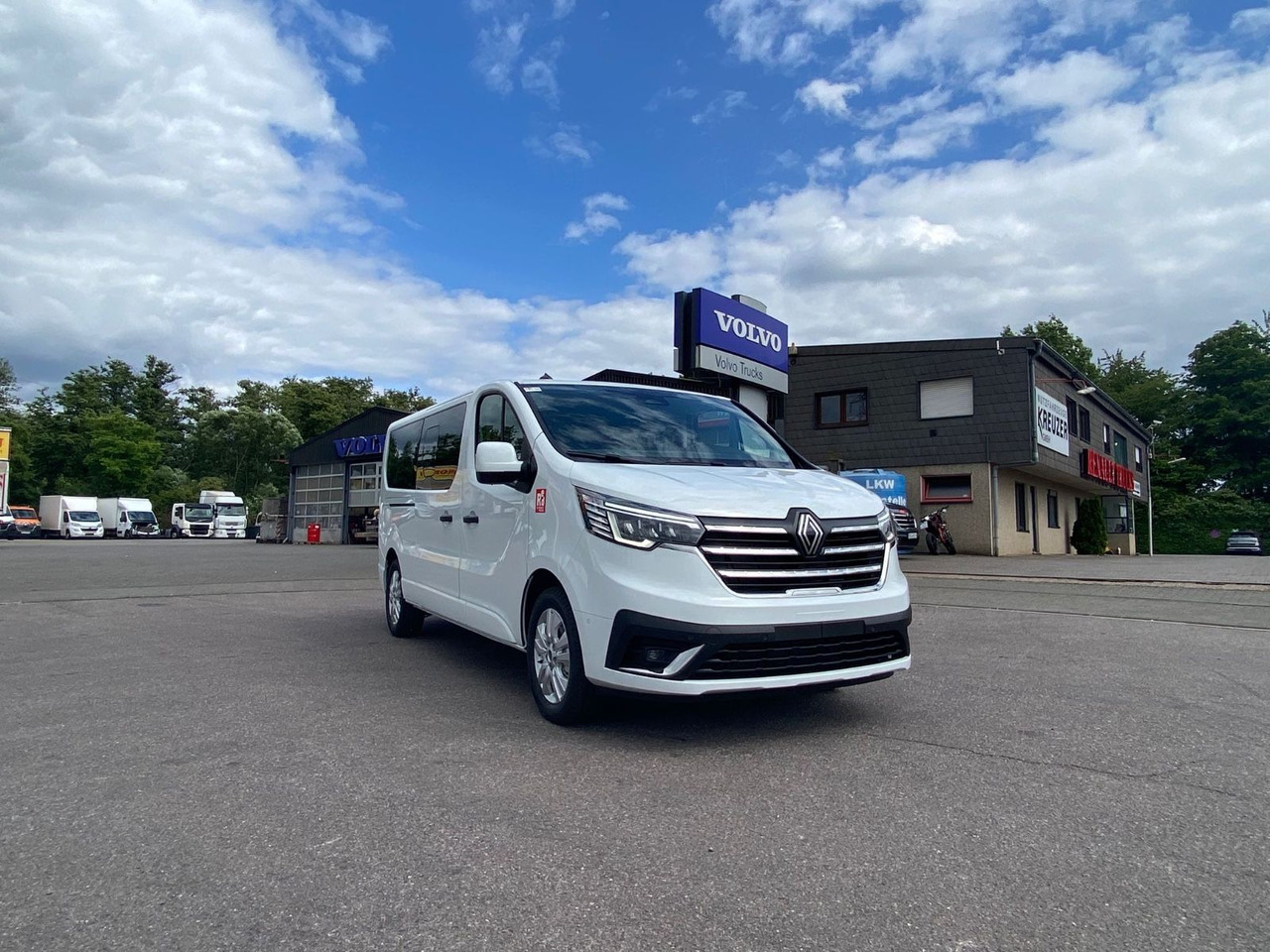 Renault TRAFIC 9-Sitzer L2H1 - صغيرة, ميكروباص: صور 2 Renault TRAFIC 9-Sitzer L2H1 - صغيرة, ميكروباص: صور 2