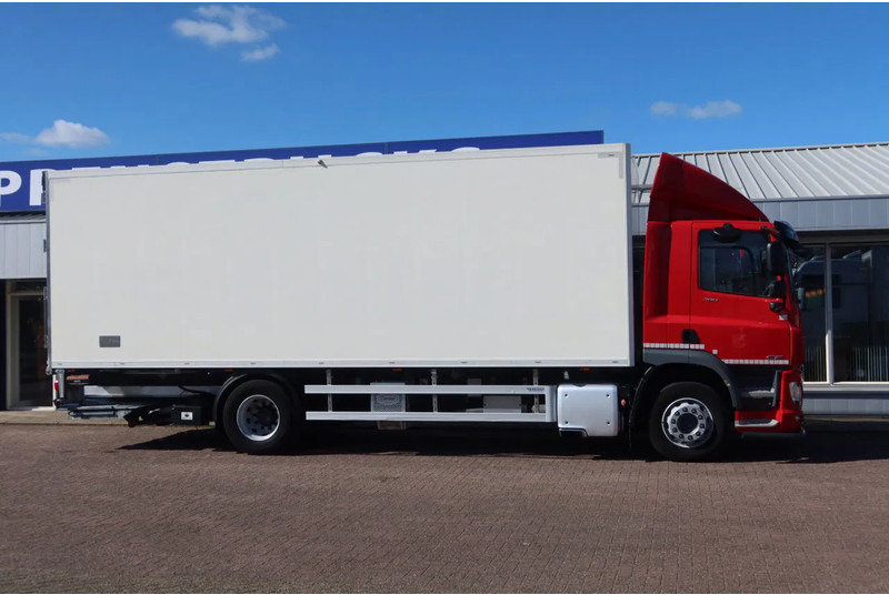 مبردة شاحنة DAF CF 300 Koel/Vries Carrier iceland + Dhollandia 2500KG klep trenn wand: صور 18