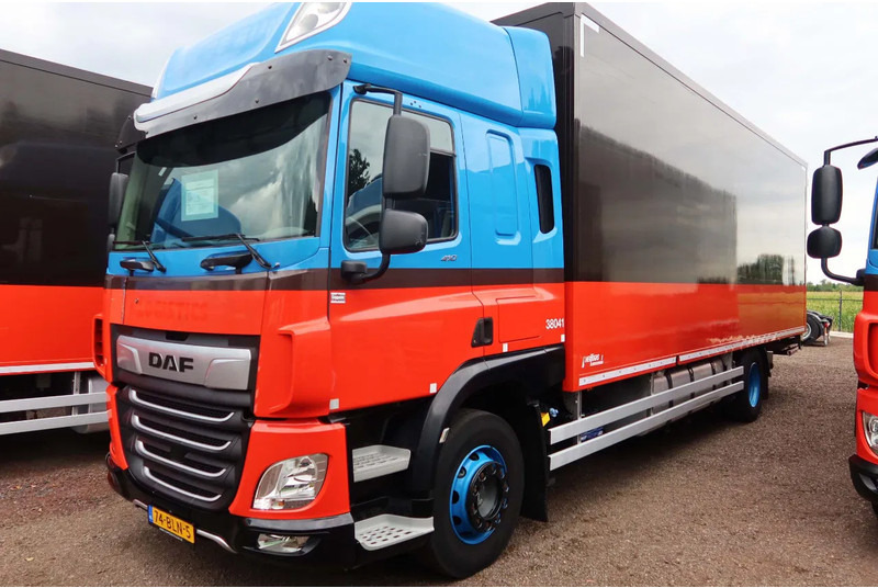 DAF CF 410 CF 410 - بصندوق مغلق شاحنة: صور 2 DAF CF 410 CF 410 - بصندوق مغلق شاحنة: صور 2
