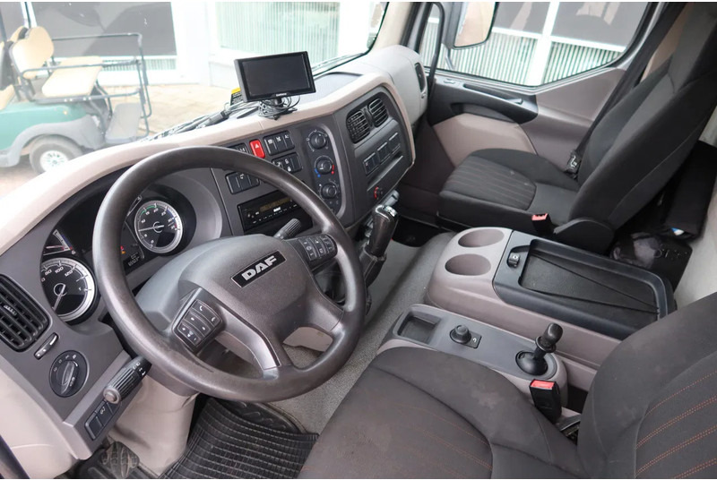 DAF LF 260 FA Openwagen + Kraan Fassi F85 B023+ Radio controle - شاحنات مسطحة: صور 4 DAF LF 260 FA Openwagen + Kraan Fassi F85 B023+ Radio controle - شاحنات مسطحة: صور 4