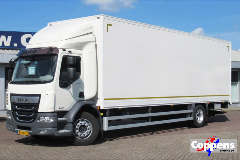 DAF LF 55 320 Euro 6 - بصندوق مغلق شاحنة: صور 1 DAF LF 55 320 Euro 6 - بصندوق مغلق شاحنة: صور 1