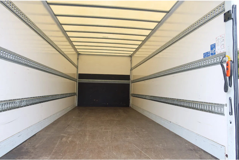 Iveco 72 C 180 bak + Dhollandia klep 1000 KG 3.0 L motor - بصندوق مغلق شاحنة: صور 4 Iveco 72 C 180 bak + Dhollandia klep 1000 KG 3.0 L motor - بصندوق مغلق شاحنة: صور 4