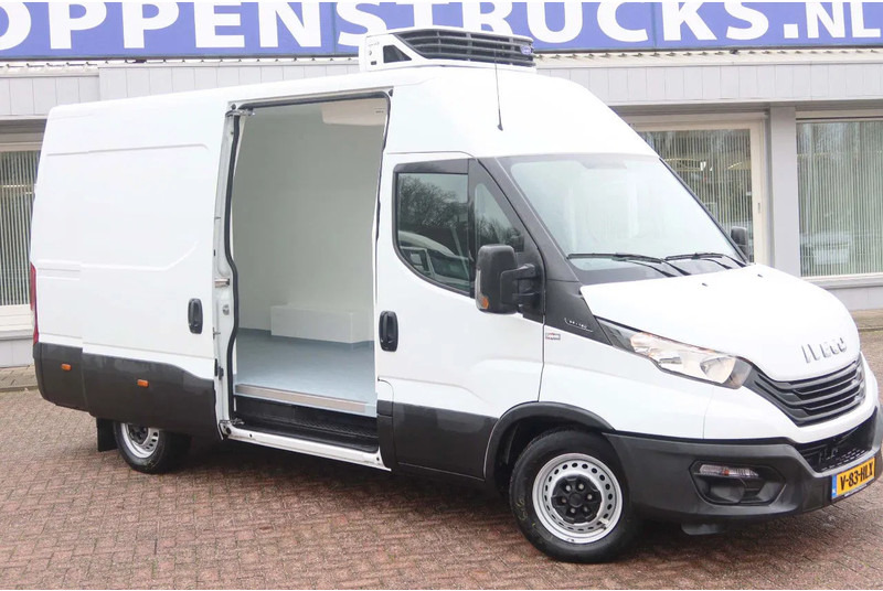 Iveco Daily 35S16 Koelen/vriezen/verwarmen Carrier Xarios 350 + nacht aansluiting 220 volt - الشاحنات الصغيرة المبردة: صور 3 Iveco Daily 35S16 Koelen/vriezen/verwarmen Carrier Xarios 350 + nacht aansluiting 220 volt - الشاحنات الصغيرة المبردة: صور 3