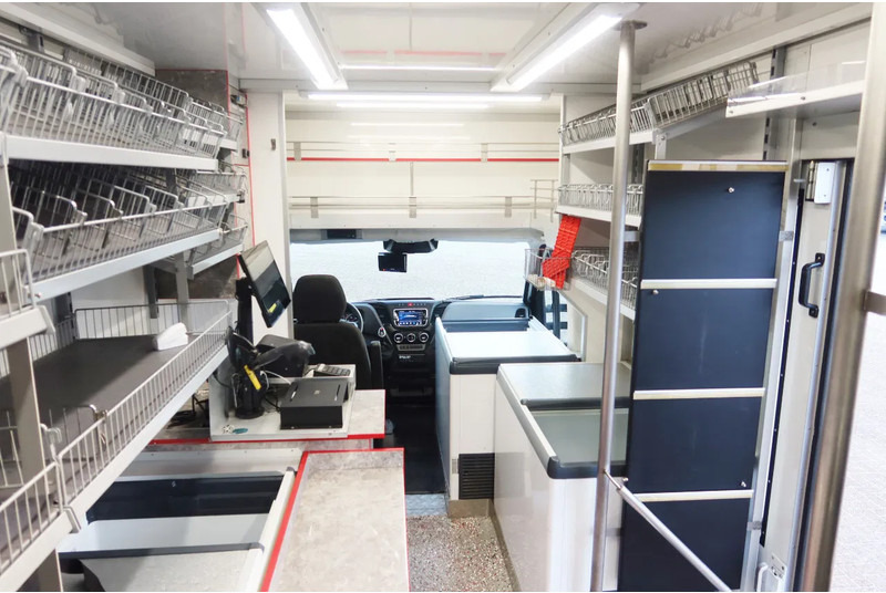 Iveco Daily 70 70 C 180 Verkoopwagen. Mini supermercado - شاحنات طعام: صور 4 Iveco Daily 70 70 C 180 Verkoopwagen. Mini supermercado - شاحنات طعام: صور 4