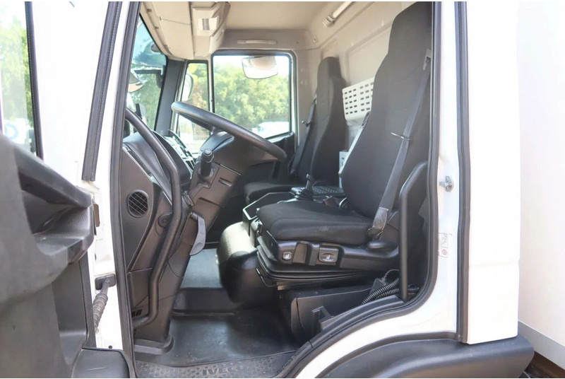 Iveco EuroCargo 120 El 210L Carrier Supra 850 MT Koel/Vries+Klep Bitemp met verplaatsbare wand - مبردة شاحنة: صور 5 Iveco EuroCargo 120 El 210L Carrier Supra 850 MT Koel/Vries+Klep Bitemp met verplaatsbare wand - مبردة شاحنة: صور 5