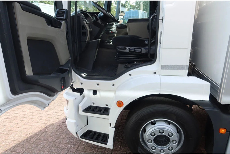 بصندوق مغلق شاحنة MAN TGM 15.290 Bak + klep Full air suspension Euro 6 Automaat: صور 15 بصندوق مغلق شاحنة MAN TGM 15.290 Bak + klep Full air suspension Euro 6 Automaat: صور 15