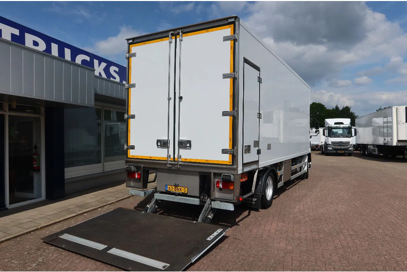 MAN TGM 18.250 Koel/Vries+ Klep Bi-Temp + movable wall - مبردة شاحنة: صور 3 MAN TGM 18.250 Koel/Vries+ Klep Bi-Temp + movable wall - مبردة شاحنة: صور 3