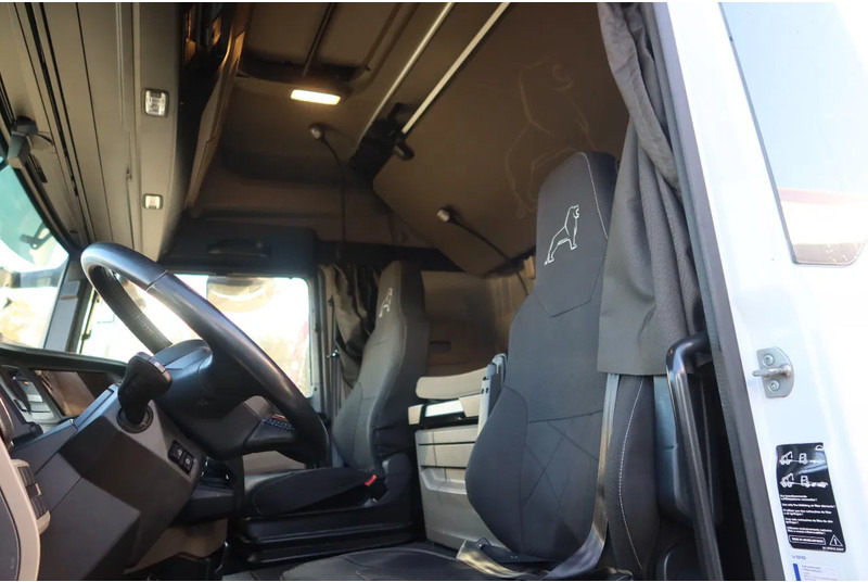 MAN TGM 18.290 Koel/ vries Thermoking UT 800 Diesel /elektrisch 2x bed - مبردة شاحنة: صور 5 MAN TGM 18.290 Koel/ vries Thermoking UT 800 Diesel /elektrisch 2x bed - مبردة شاحنة: صور 5