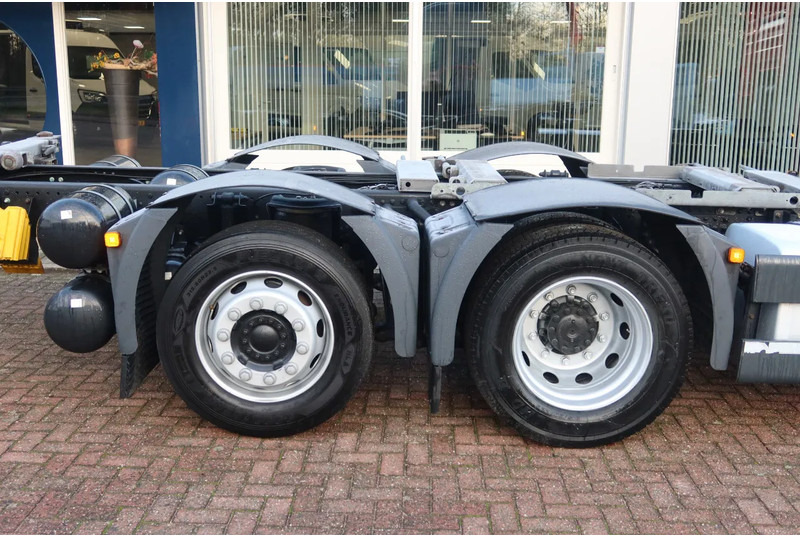 MAN TGX 26.510 6x2 Intarder. Volledige luchtvering - شاحنات الحاويات/ جسم علوي قابل للتغيير شاحنة: صور 4 MAN TGX 26.510 6x2 Intarder. Volledige luchtvering - شاحنات الحاويات/ جسم علوي قابل للتغيير شاحنة: صور 4