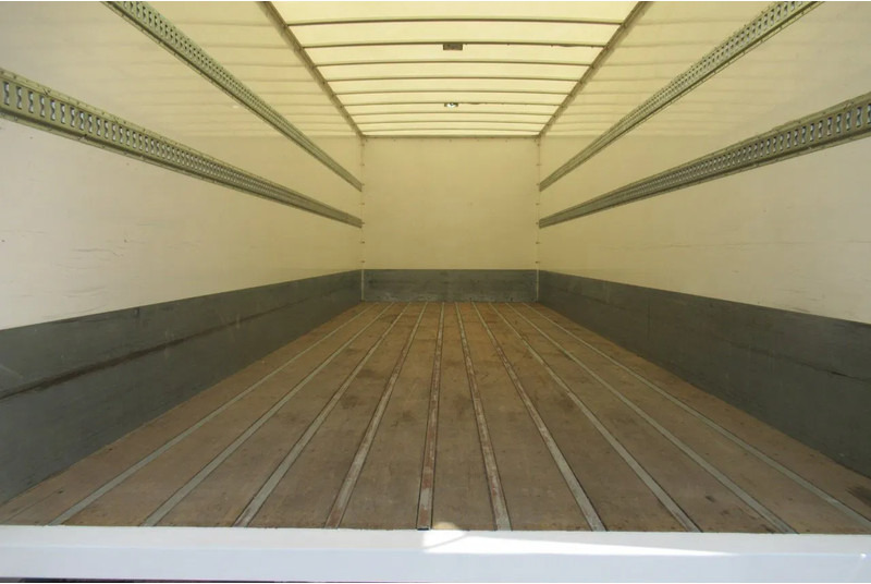 Mercedes-Benz Actros 1832 1832 LL 4x2 - بصندوق مغلق شاحنة: صور 4 Mercedes-Benz Actros 1832 1832 LL 4x2 - بصندوق مغلق شاحنة: صور 4