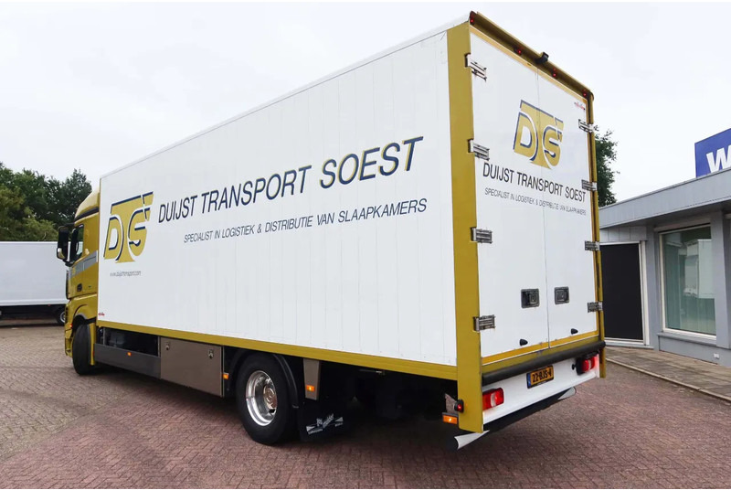 Mercedes-Benz Actros 1933 L Aluminium Bakwagen , Horse / tracing truck. Met deuren + 1 bed. - بصندوق مغلق شاحنة: صور 3 Mercedes-Benz Actros 1933 L Aluminium Bakwagen , Horse / tracing truck. Met deuren + 1 bed. - بصندوق مغلق شاحنة: صور 3