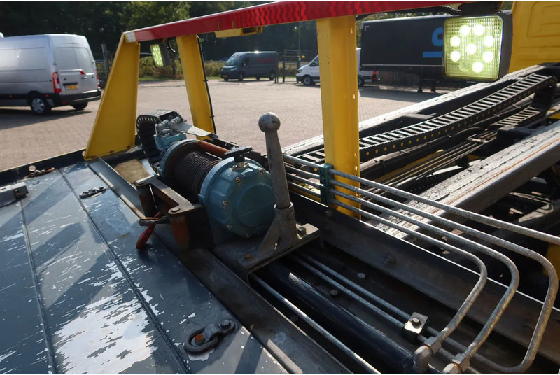 Mercedes-Benz Atego 1221 L Takelwagen 6 persoons - سيارة السحب للتصليح: صور 3 Mercedes-Benz Atego 1221 L Takelwagen 6 persoons - سيارة السحب للتصليح: صور 3