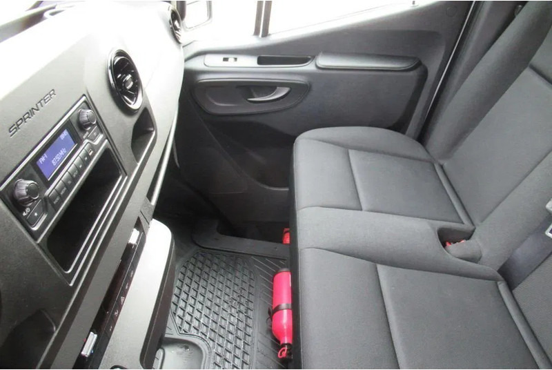 Mercedes-Benz Sprinter 314 CDI Koel/Vries/ verwarmen 220 volt nachtaansluiting - الشاحنات الصغيرة المبردة: صور 5 Mercedes-Benz Sprinter 314 CDI Koel/Vries/ verwarmen 220 volt nachtaansluiting - الشاحنات الصغيرة المبردة: صور 5