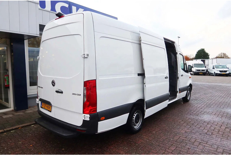 Mercedes-Benz Sprinter 315 L3 H2 Gesloten - فان: صور 3 Mercedes-Benz Sprinter 315 L3 H2 Gesloten - فان: صور 3