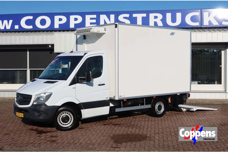Mercedes-Benz Sprinter 316 CDI Carrier Koel/Vries Bak+Klep. Dag en nacht aansluiting - الشاحنات الصغيرة المبردة: صور 1 Mercedes-Benz Sprinter 316 CDI Carrier Koel/Vries Bak+Klep. Dag en nacht aansluiting - الشاحنات الصغيرة المبردة: صور 1