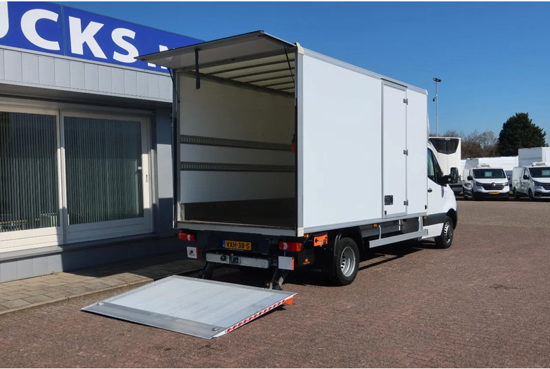 Mercedes-Benz Sprinter 515 CDI - الشاحنات الصغيرة صندوق مغلق: صور 3 Mercedes-Benz Sprinter 515 CDI - الشاحنات الصغيرة صندوق مغلق: صور 3