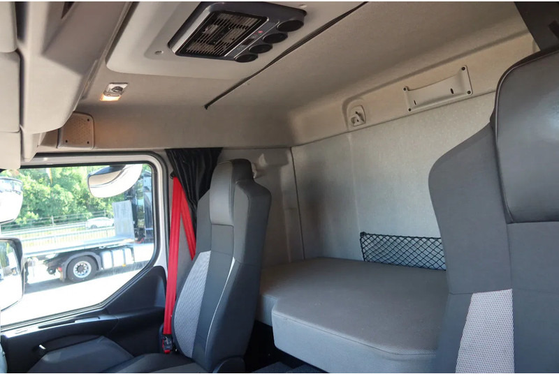 Renault T 320 Oprijwagen ED6 6x2 - شاحنة نقل سيارات شاحنة: صور 5 Renault T 320 Oprijwagen ED6 6x2 - شاحنة نقل سيارات شاحنة: صور 5