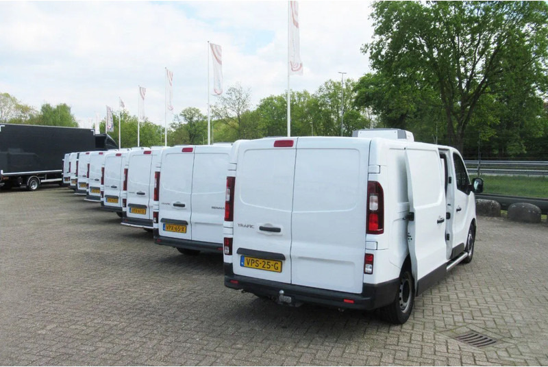 Renault Trafic L2/H1 Koel - الشاحنات الصغيرة المبردة: صور 3 Renault Trafic L2/H1 Koel - الشاحنات الصغيرة المبردة: صور 3