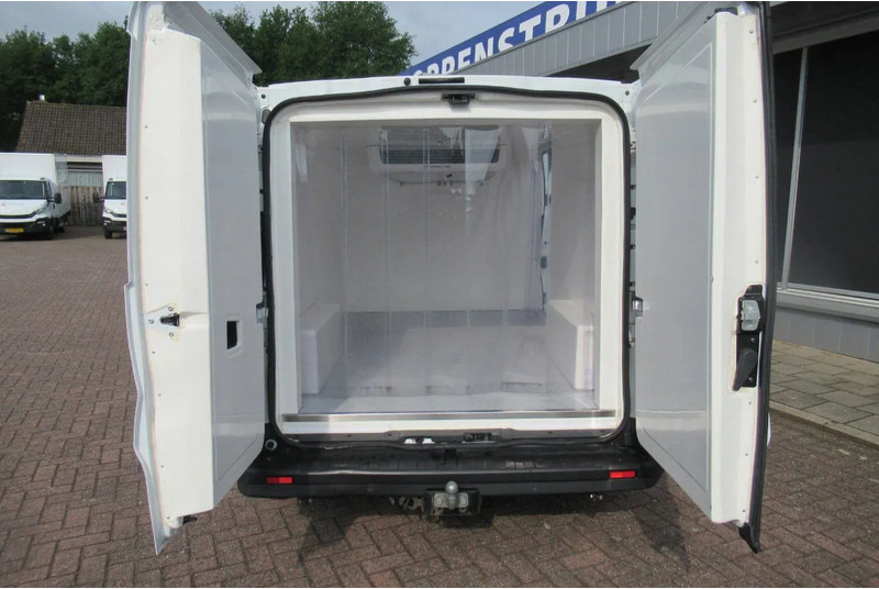 Renault Trafic L2/H1 Koelwagen - الشاحنات الصغيرة المبردة: صور 4 Renault Trafic L2/H1 Koelwagen - الشاحنات الصغيرة المبردة: صور 4