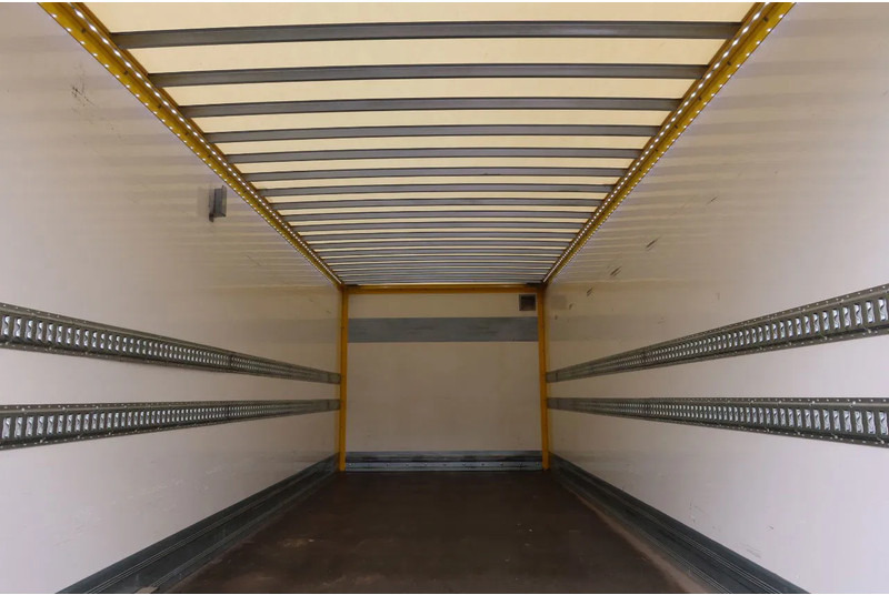 Scania P250 4x2 Bakwagen +Dhollandia klep 1500 kg E6 - بصندوق مغلق شاحنة: صور 4 Scania P250 4x2 Bakwagen +Dhollandia klep 1500 kg E6 - بصندوق مغلق شاحنة: صور 4