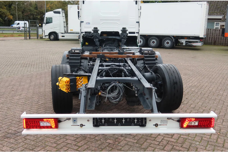 Scania R500 NGS 6x2 Chassis, Stuur lift as - الشاسيه شاحنة: صور 3 Scania R500 NGS 6x2 Chassis, Stuur lift as - الشاسيه شاحنة: صور 3