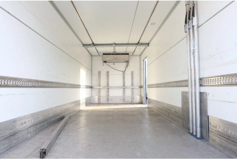 Volvo FE 280 4x2 Carrier Supra 1250 Koel/ Vries+ BAR klep 2000 kg. 2 Stuks in voorraad - مبردة شاحنة: صور 4 Volvo FE 280 4x2 Carrier Supra 1250 Koel/ Vries+ BAR klep 2000 kg. 2 Stuks in voorraad - مبردة شاحنة: صور 4