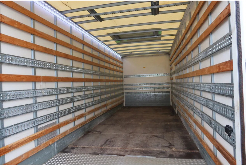 Volvo FL 250 Bak + Klep E6 - بصندوق مغلق شاحنة: صور 4 Volvo FL 250 Bak + Klep E6 - بصندوق مغلق شاحنة: صور 4