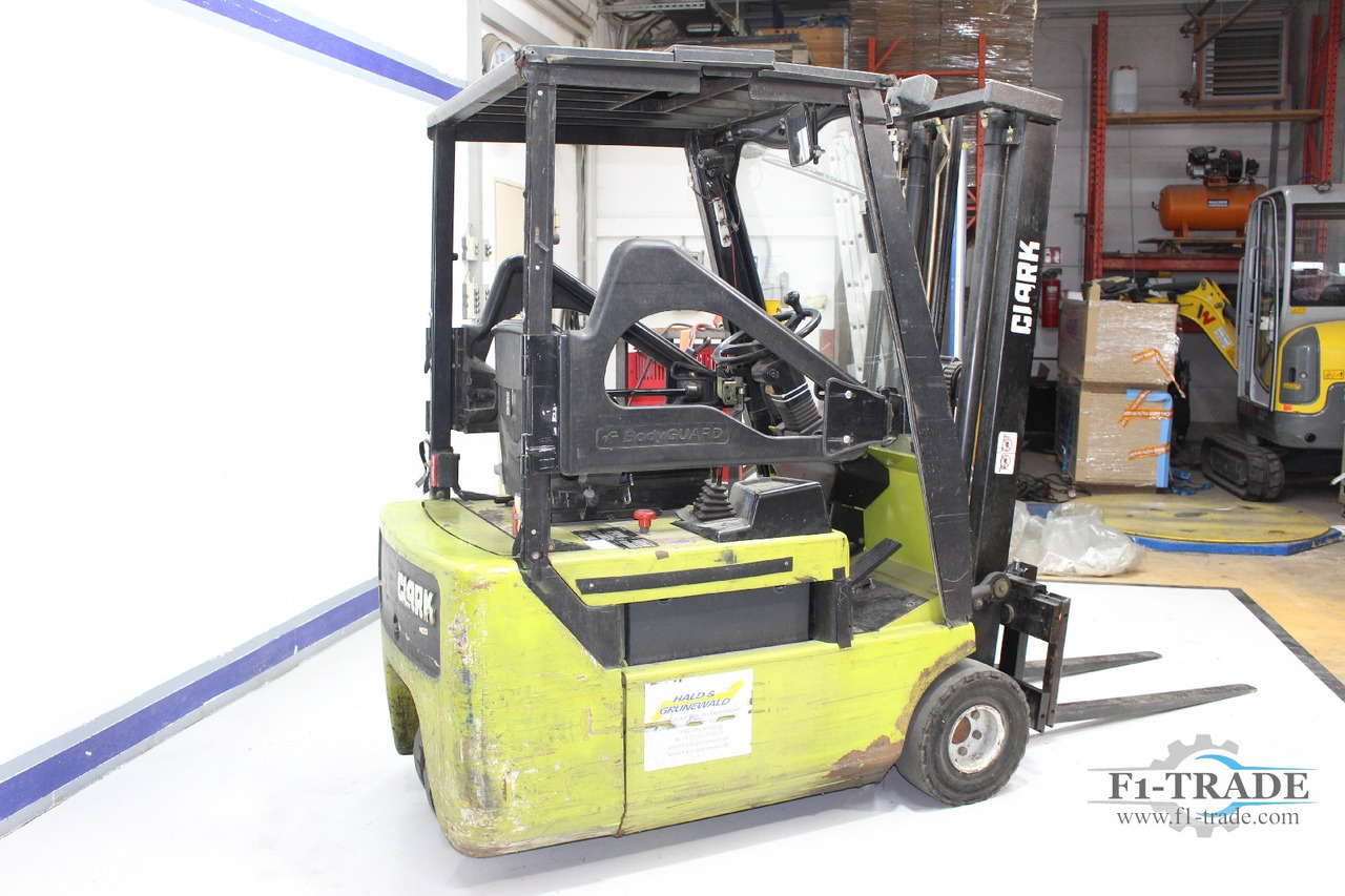 CLARK CTM 16 S - رافعة شوكية كهربائية: صور 3 CLARK CTM 16 S - رافعة شوكية كهربائية: صور 3