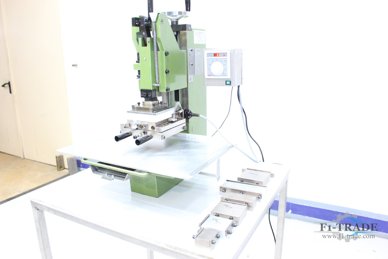 GEBA 1/F-2 - آلات الطباعة: صور 1 GEBA 1/F-2 - آلات الطباعة: صور 1