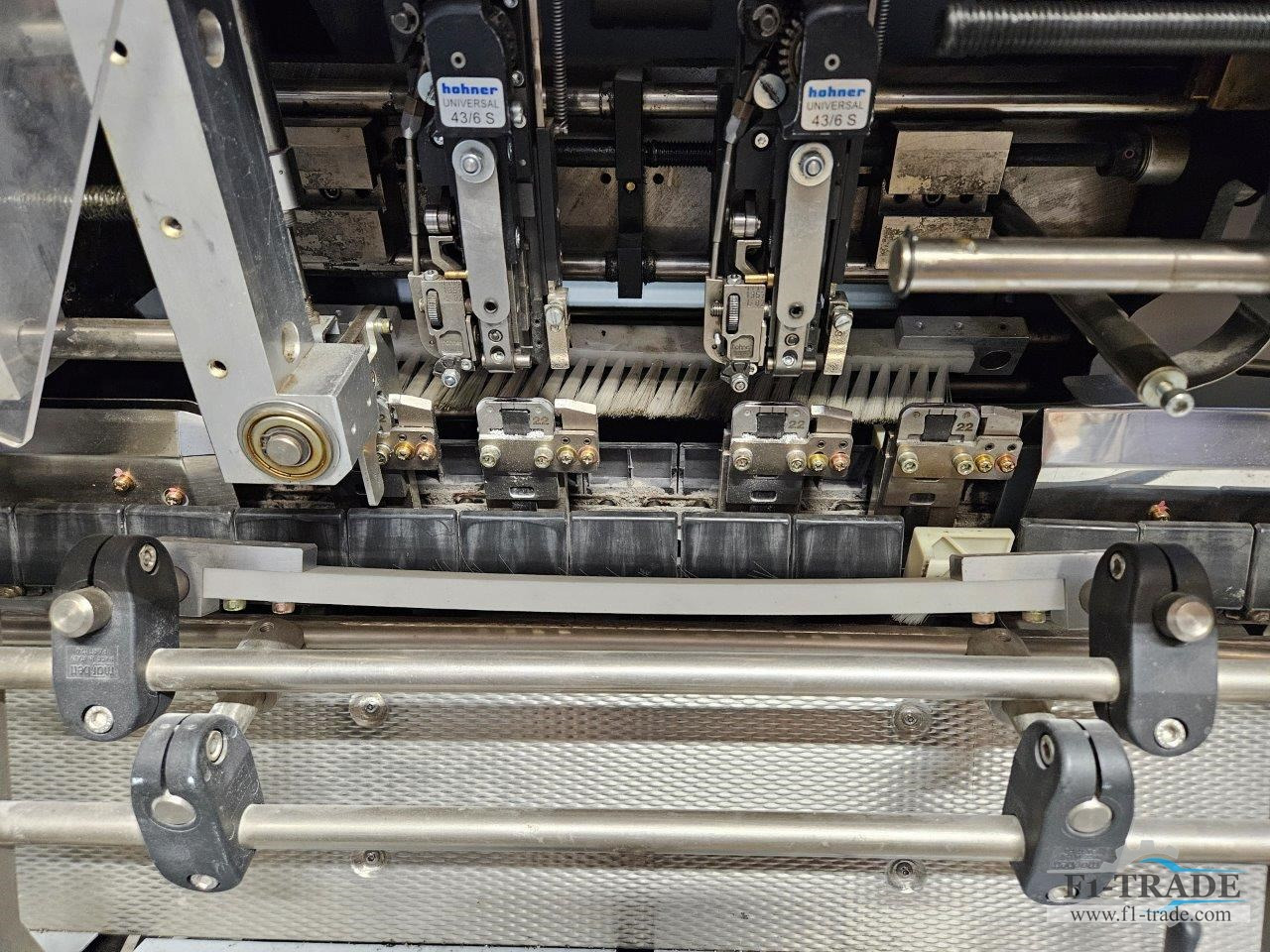 Horizon Stitchliner 5500 - آلات الطباعة: صور 3 Horizon Stitchliner 5500 - آلات الطباعة: صور 3