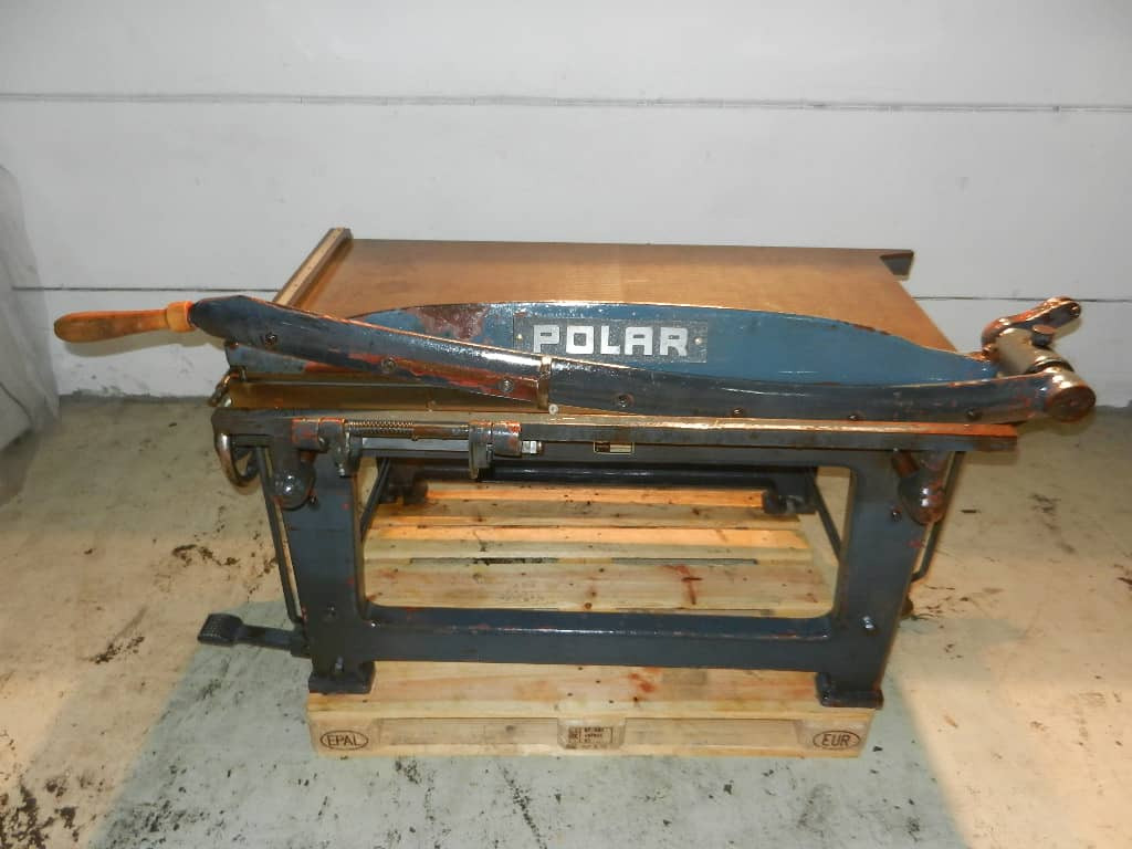 Polar Mohr 110 - آلة قطع الورق: صور 4 Polar Mohr 110 - آلة قطع الورق: صور 4