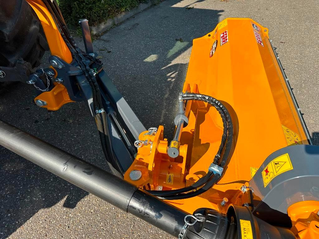Ferri ZMTE 2000 PRO (bj 2023) - جزازة حافة: صور 4 Ferri ZMTE 2000 PRO (bj 2023) - جزازة حافة: صور 4