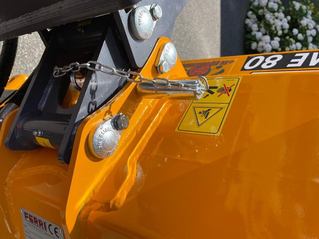 Ferri klepelbak voor aan de kraan CW05 CW10 CW30 - التقطيع جزازة/ ماكينات قطع الحشائش: صور 5 Ferri klepelbak voor aan de kraan CW05 CW10 CW30 - التقطيع جزازة/ ماكينات قطع الحشائش: صور 5