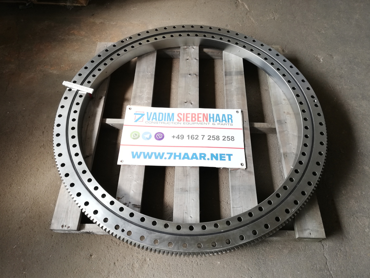 For KRUPP GMK5100, GMK5130-1, GMK5130-2 mobile crane - حلقة الدوران - موبايل كرين: صور 1 For KRUPP GMK5100, GMK5130-1, GMK5130-2 mobile crane - حلقة الدوران - موبايل كرين: صور 1