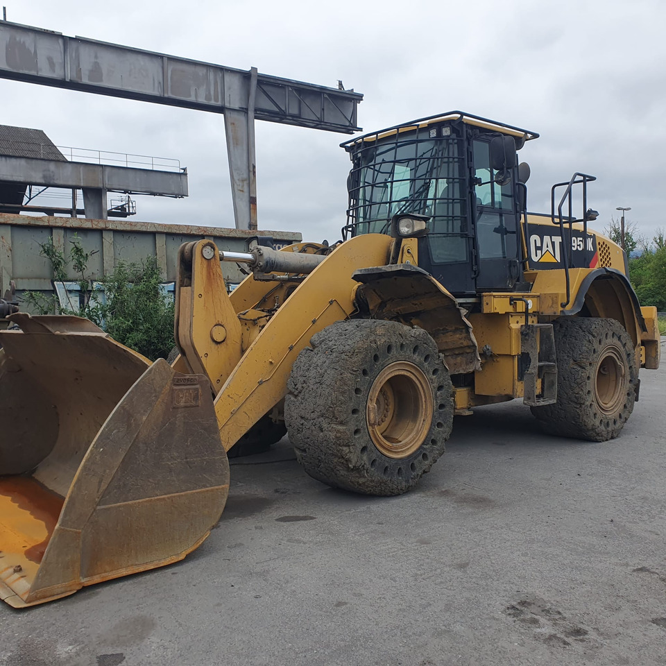 CATERPILLAR 950K - اللودر بعجل: صور 1 CATERPILLAR 950K - اللودر بعجل: صور 1