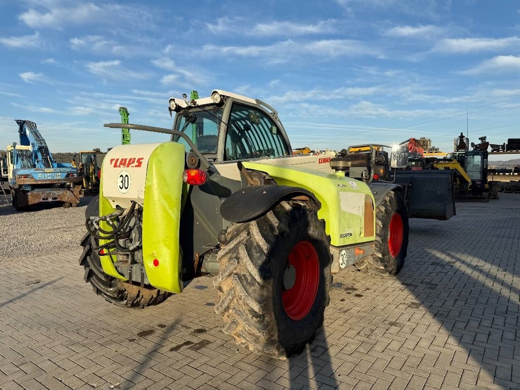 Claas 7040 - رافعة تلسكوبية: صور 5 Claas 7040 - رافعة تلسكوبية: صور 5
