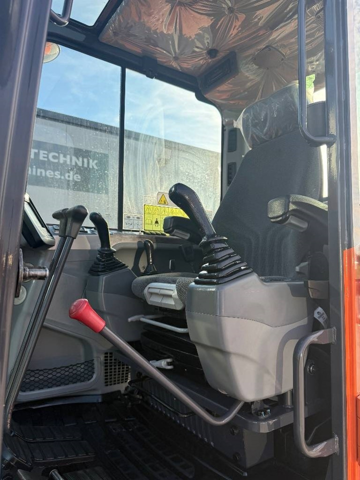 حفارة مصغرة Doosan DX 85 R: صور 9 حفارة مصغرة Doosan DX 85 R: صور 9