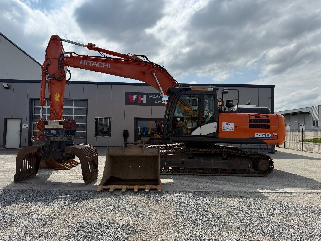 Hitachi ZX 250 LC N-6 - حفارات زحافة: صور 2 Hitachi ZX 250 LC N-6 - حفارات زحافة: صور 2